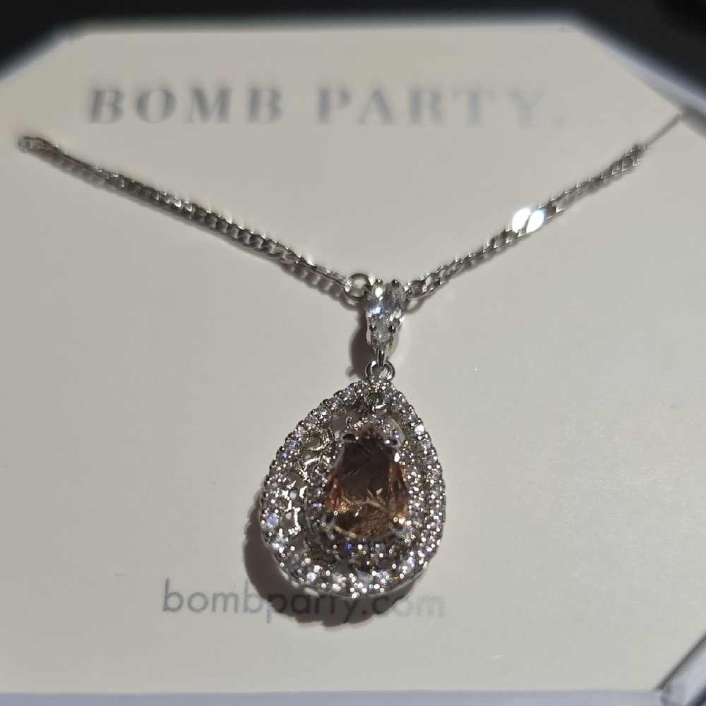 Bomb Party Silver and Gold Teardrop Pendant Necklace - Picture 2 of 5